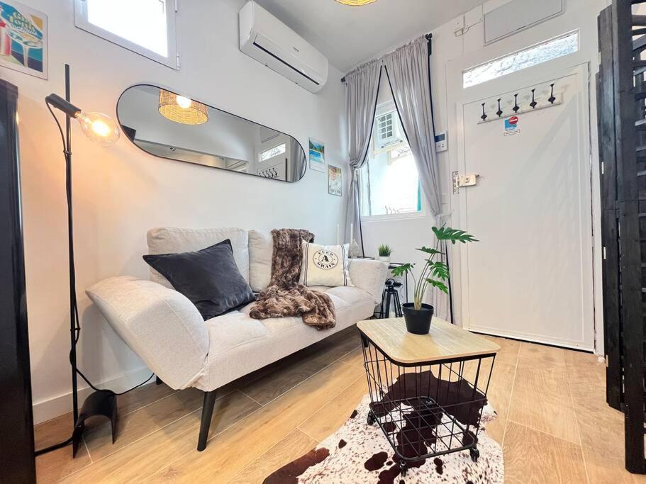 Acogedor Centro Lavapies Madridアパートメント エクステリア 写真